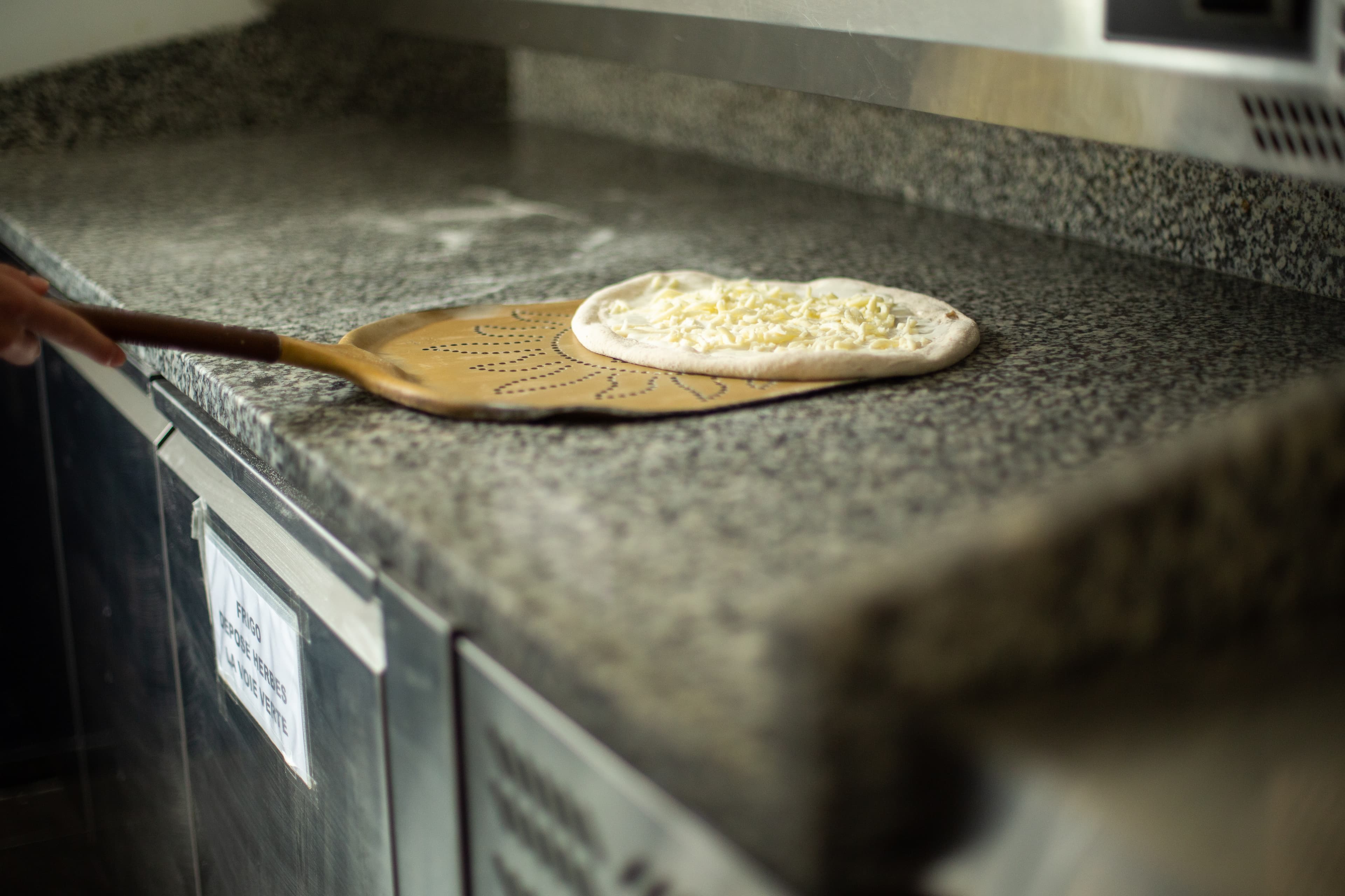 Pizzeria Régine Mionnay, lieu formation pizzaiolo professionnel près de Lyon